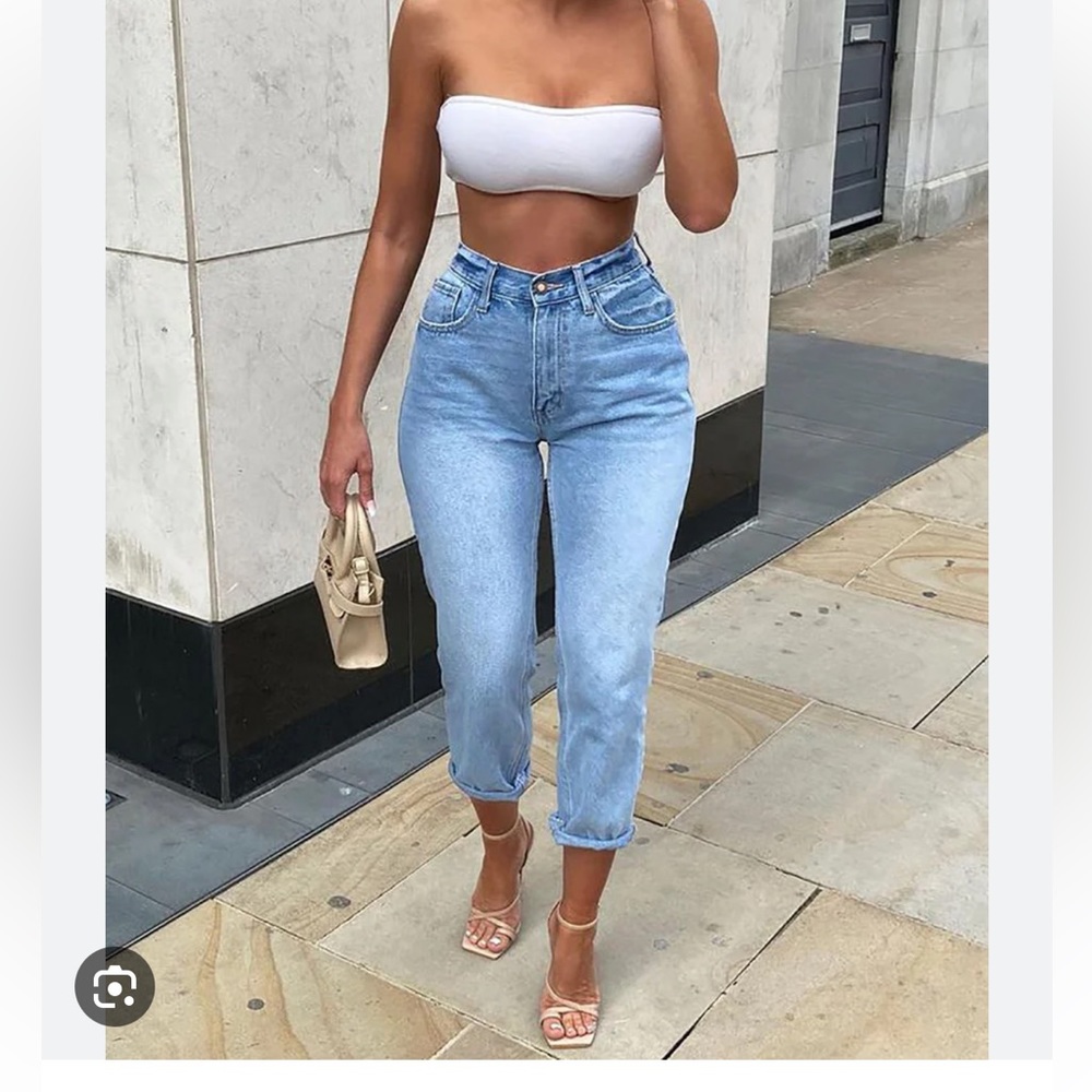 Fashion Nova McKenna Straight Leg Jeans Light Blue Size 3